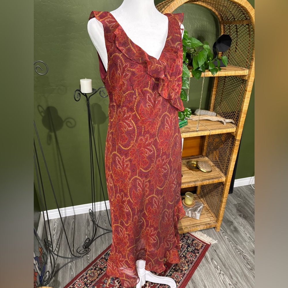 Elegant Paisley Frilly Red Dress Vneck 90s Midi Dress - Picture 4 of 5